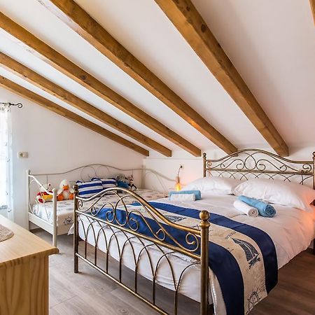 Villa Cima Vrbnik Εξωτερικό φωτογραφία