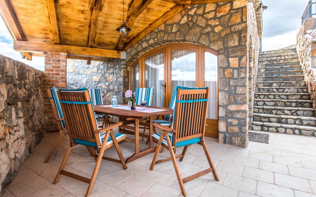 Villa Cima Vrbnik Εξωτερικό φωτογραφία