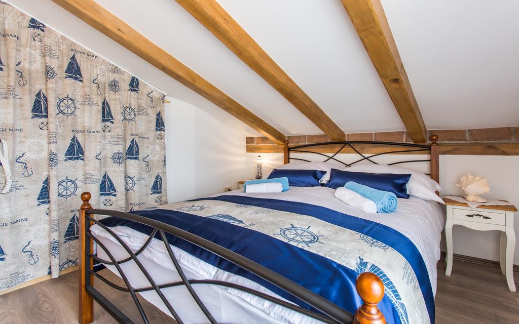 Villa Cima Vrbnik Εξωτερικό φωτογραφία