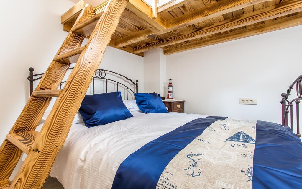 Villa Cima Vrbnik Εξωτερικό φωτογραφία
